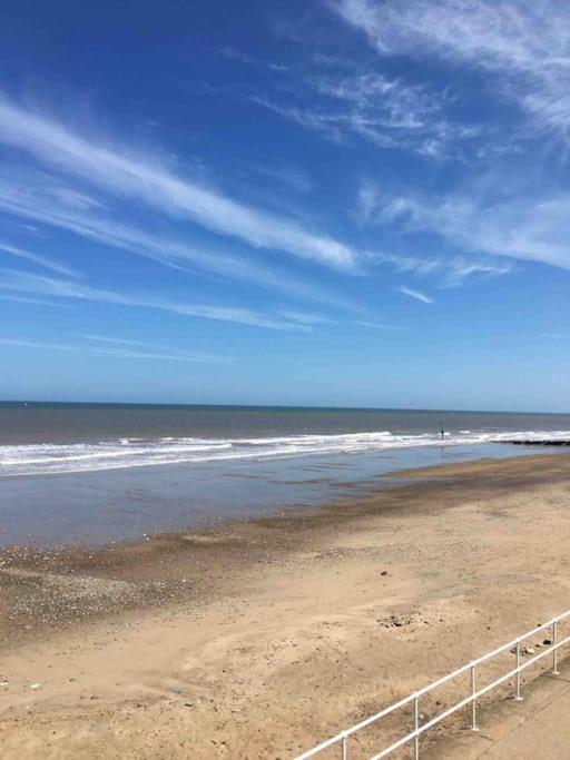 Sandy'S Cosy Cottage Hornsea Buitenkant foto